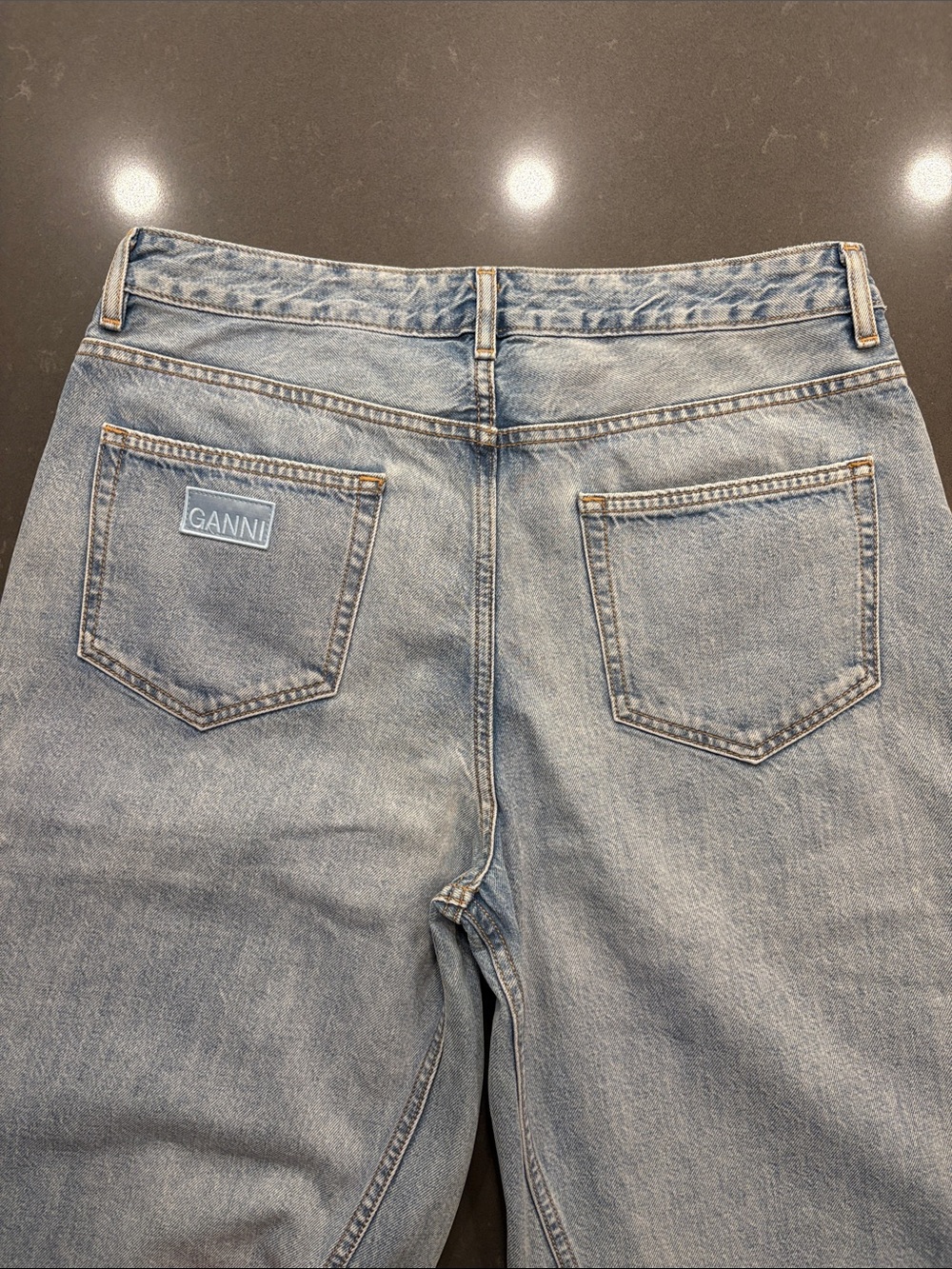Ganni Jozey Relaxed Wide Fit, Mid Rise Full Length Jean in light Blue Vintage - Picture 11 of 14